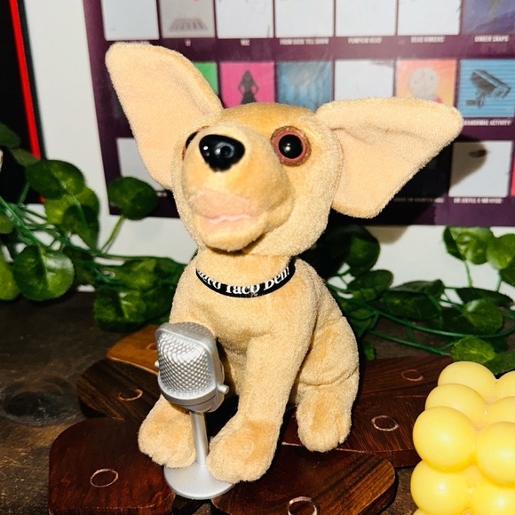 Y2K Taco Bell Vintage 90’s 2000’s Microphone Dog Plush - Picture 1 of 8